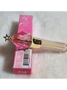 Jeffree star full coverage, long wearing, concealer C14 NIB